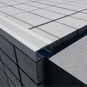 Aluminijumski stepenišni reljefni profil 330 H=10mm