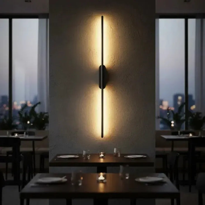 Crna zidna LED lampa 12W 3000K IP20 1m