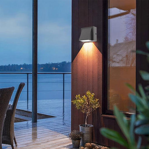 BRAYTRON LED lampa 6W, promenljiva boja svetla