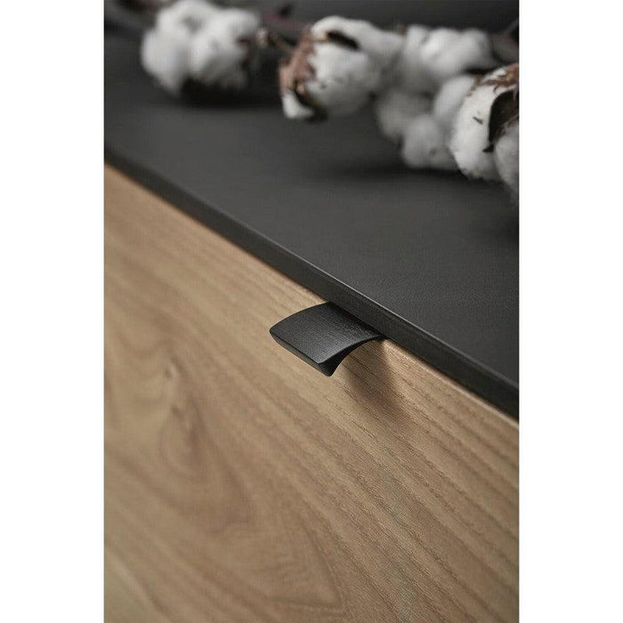 Ručka Griffleiste Edge Straight