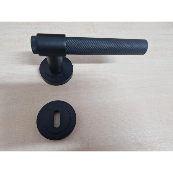 KVAKA SA ROZETOM ZA VRATA - 496