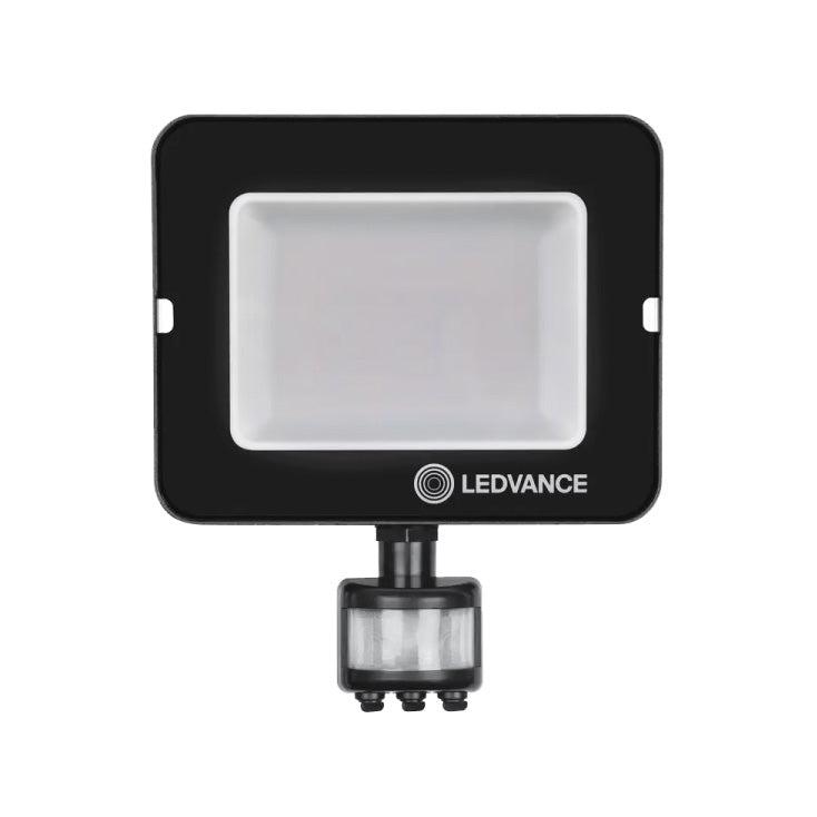 LEDVANCE LED reflektor sa senzorom — 50W, 3000K, IP65