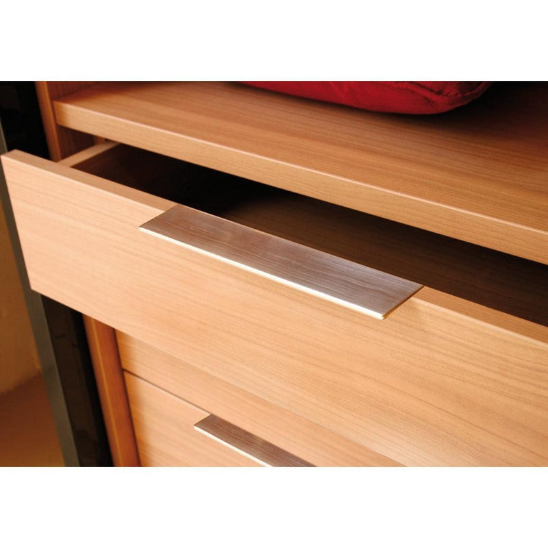 HÄFELE 124.02. RUČICE ZA NAMEŠTAJ "EDGE PULL HANDLES"